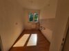 4-Zimmer-Wohnung mit Badewanne - Küche